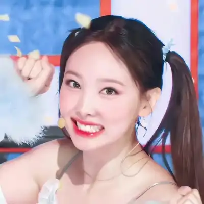曾雅彤